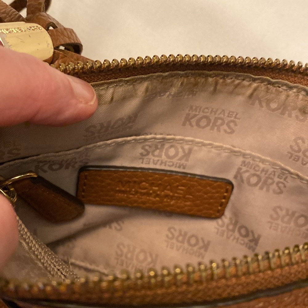 Michael Kors Pebble Leather Crossbody Saddle-brown - Picture 8 of 12